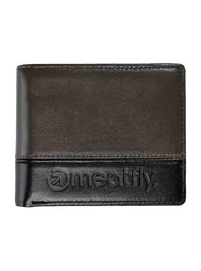 Meatfly Eddie Premium skórzany portfel w kolorze szarym Meatfly Eddie Premium skórzany portfel w kolorze szarym